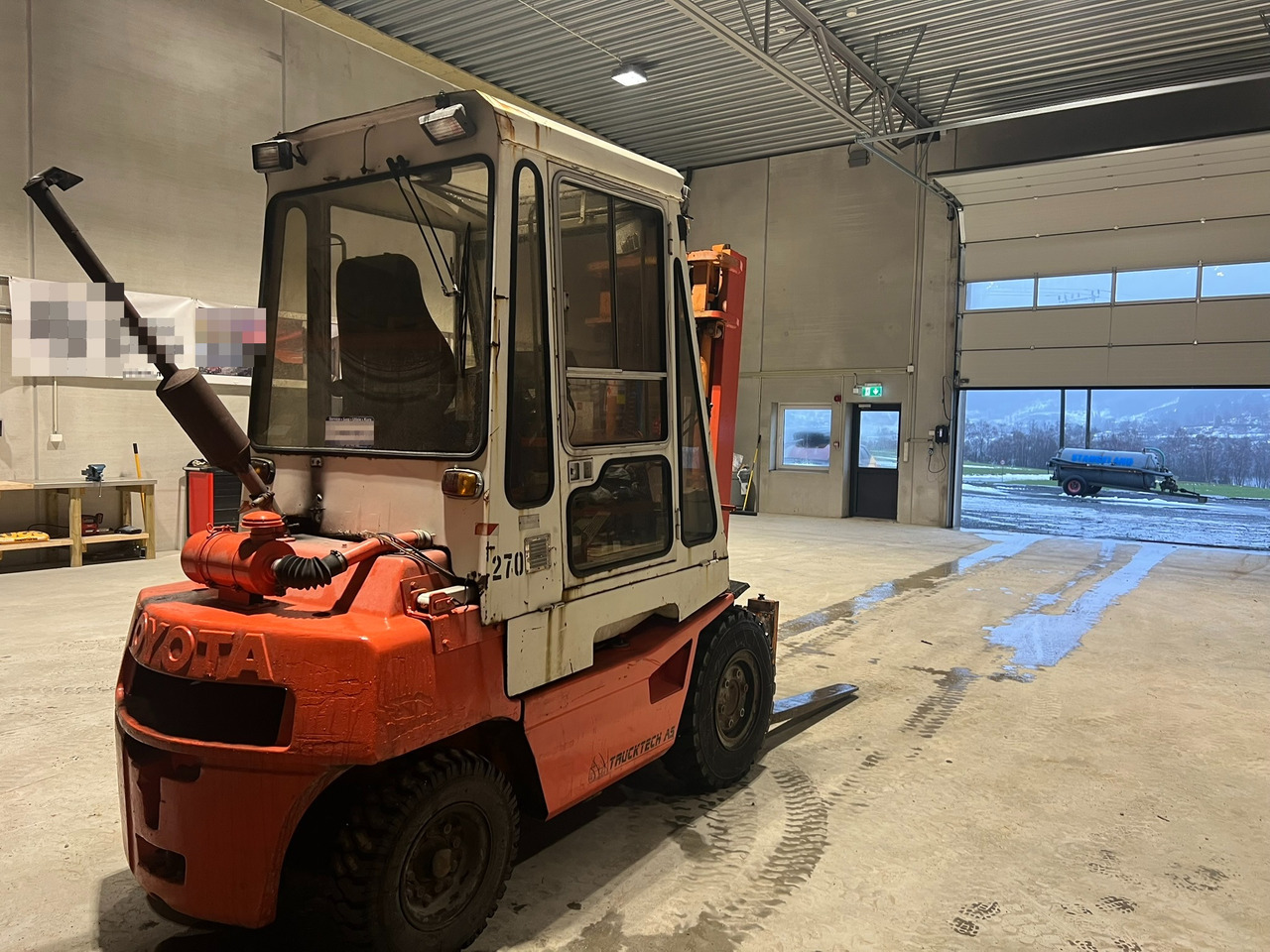 Toyota 3FD33 - Viljuškar: slika 4 Toyota 3FD33 - Viljuškar: slika 4