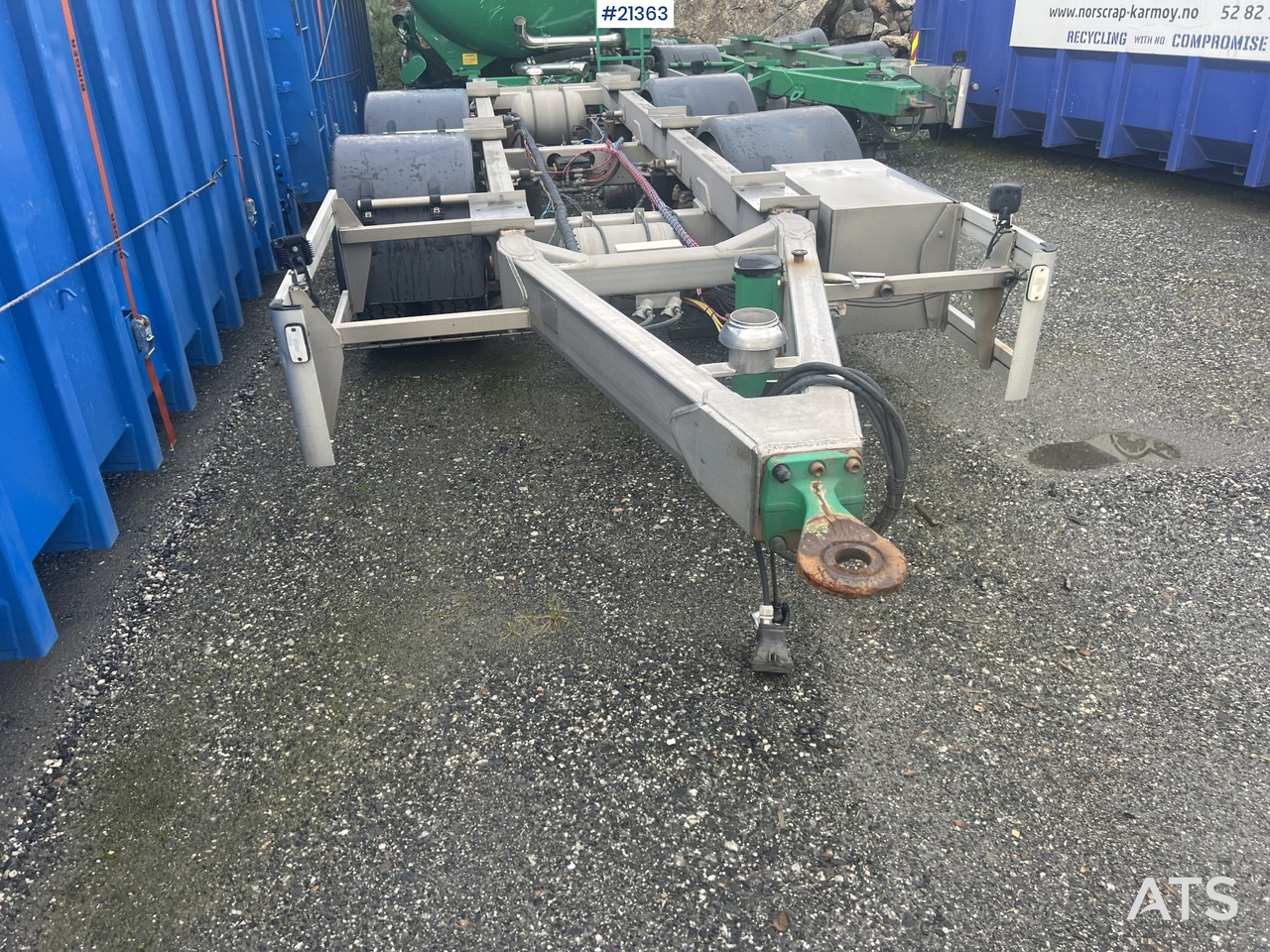 VM tarm - Prikolica sa golom šasijom: slika 2 VM tarm - Prikolica sa golom šasijom: slika 2