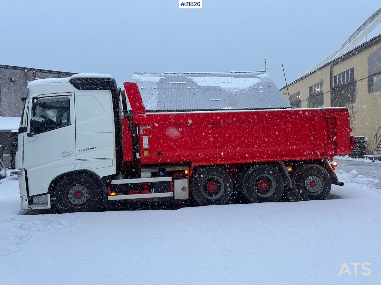 Volvo 2017 Volvo FH540 8x4 tippbil m/ ny dual clutch - Istovarivač: slika 2 Volvo 2017 Volvo FH540 8x4 tippbil m/ ny dual clutch - Istovarivač: slika 2