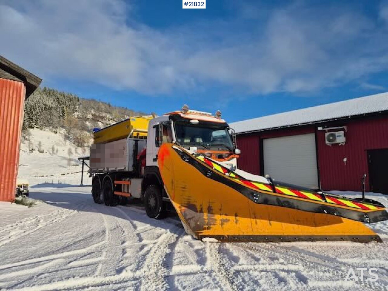 Volvo 2019 Volvo FMX 6x6 brøyterigget tippbil m/ 9,5 t/m kran, 2 sett dekk og lettkasse - Istovarivač: slika 5 Volvo 2019 Volvo FMX 6x6 brøyterigget tippbil m/ 9,5 t/m kran, 2 sett dekk og lettkasse - Istovarivač: slika 5