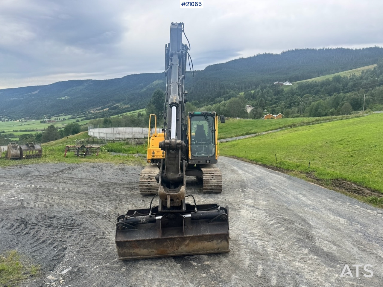 Volvo EC140 BLC - Bager guseničar: slika 4 Volvo EC140 BLC - Bager guseničar: slika 4
