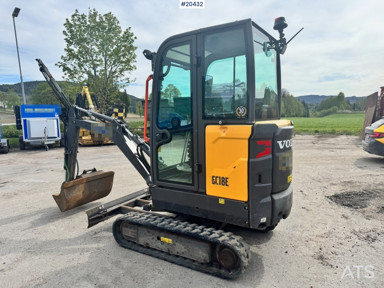 Volvo EC18E - Bager: slika 3 Volvo EC18E - Bager: slika 3