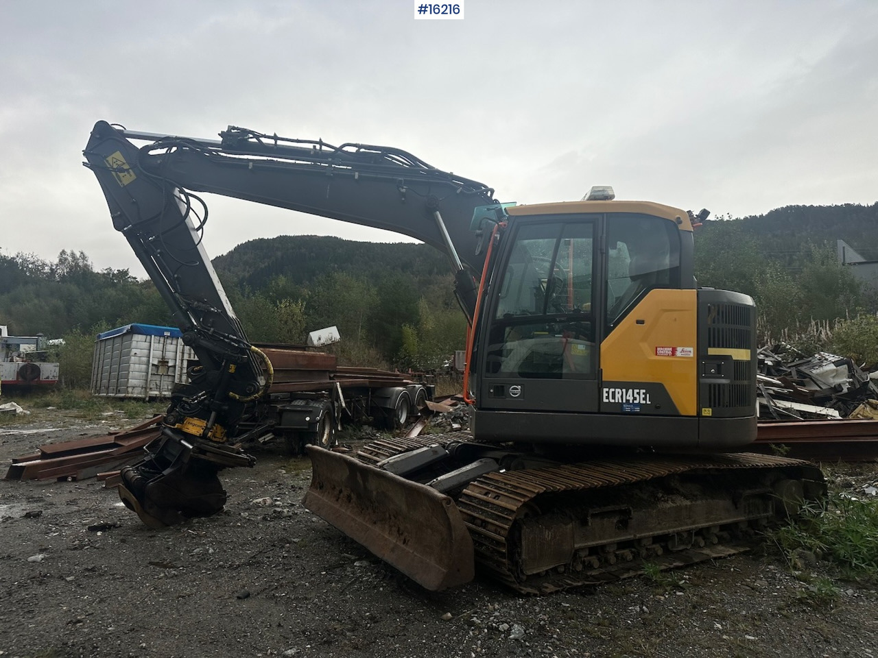 Volvo ECR145 - Bager: slika 2 Volvo ECR145 - Bager: slika 2
