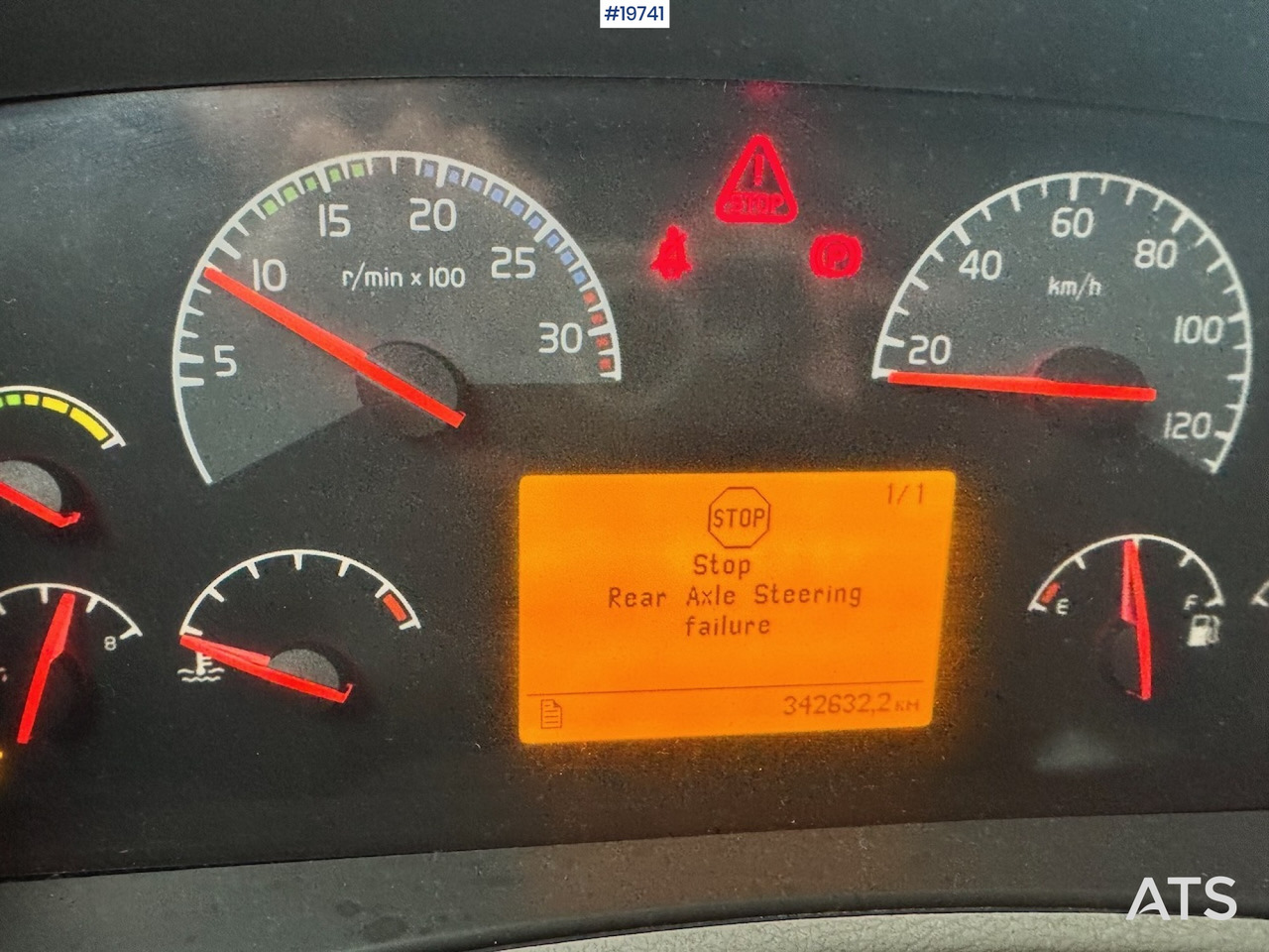 Kamion za smeće Volvo FE340: slika 45