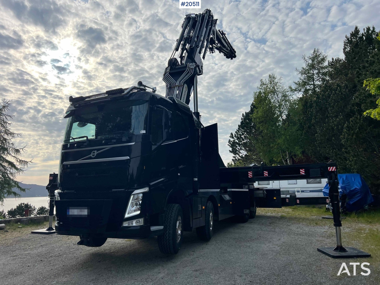 Volvo FH 540 8x2 Kranbil m/ 2021 165 t/m HIDROKON kran m/ jibb og vinsj og enn masse utstyr! SE VIDEO - Kamion sa dizalicom: slika 4 Volvo FH 540 8x2 Kranbil m/ 2021 165 t/m HIDROKON kran m/ jibb og vinsj og enn masse utstyr! SE VIDEO - Kamion sa dizalicom: slika 4