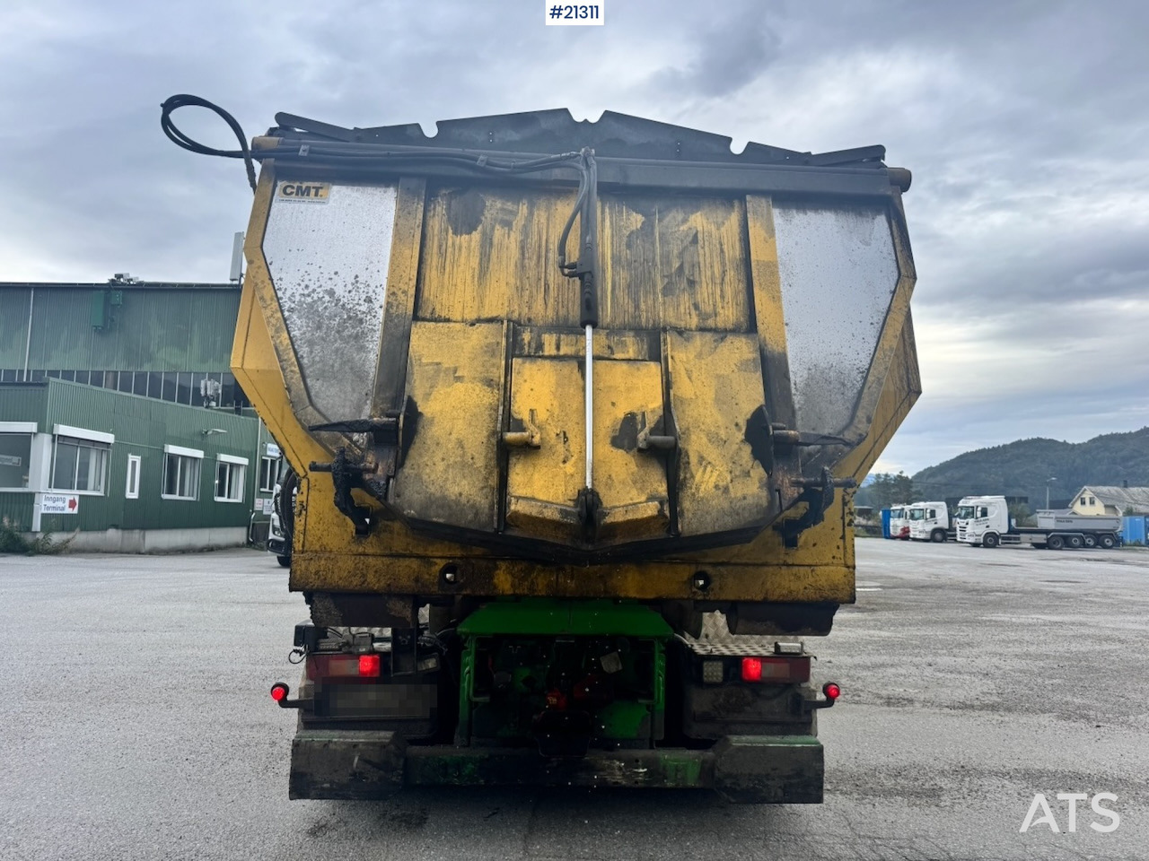 Volvo FH16 750 - Kamion sa hidrauličnom kukom: slika 5 Volvo FH16 750 - Kamion sa hidrauličnom kukom: slika 5