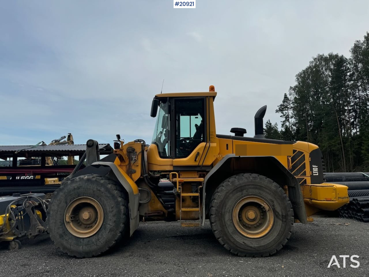 Volvo L110F - Utovarivač točkaš: slika 2 Volvo L110F - Utovarivač točkaš: slika 2