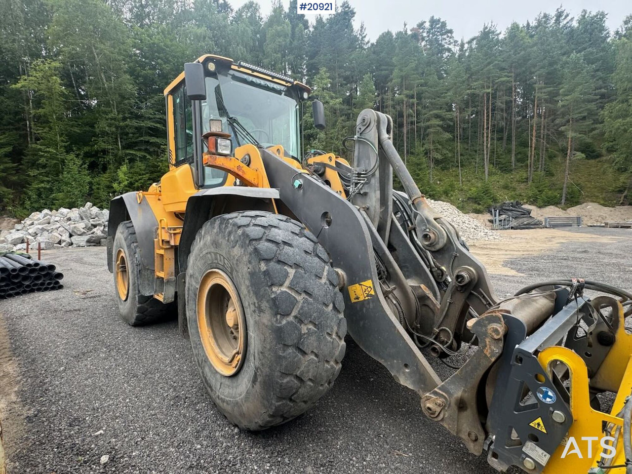 Volvo L110F - Utovarivač točkaš: slika 4 Volvo L110F - Utovarivač točkaš: slika 4