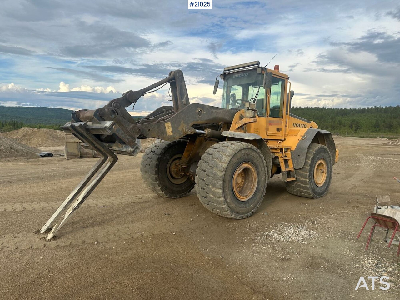 Volvo L120E - Utovarivač točkaš: slika 4 Volvo L120E - Utovarivač točkaš: slika 4