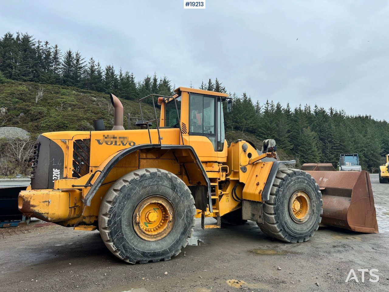 Volvo L220F - Utovarivač točkaš: slika 3 Volvo L220F - Utovarivač točkaš: slika 3