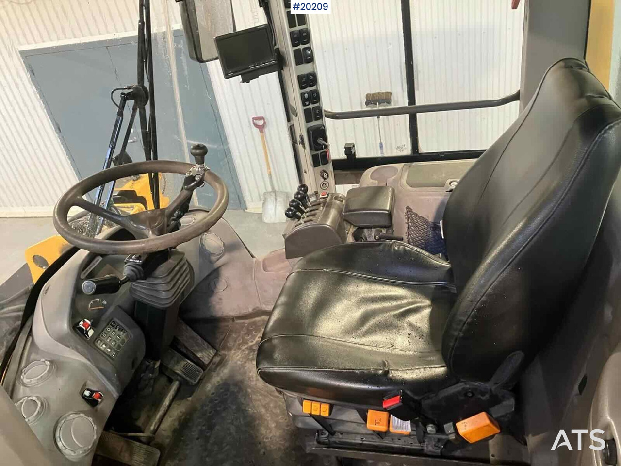 Volvo L70F - Utovarivač točkaš: slika 5 Volvo L70F - Utovarivač točkaš: slika 5