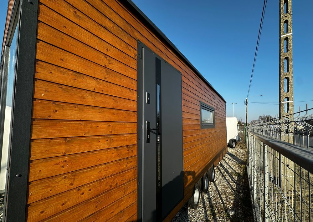 Boro Drewniany DOMEK MOBILNY na przyczepie 7,5m x 2,5m - Kamp prikolica: slika 2 Boro Drewniany DOMEK MOBILNY na przyczepie 7,5m x 2,5m - Kamp prikolica: slika 2