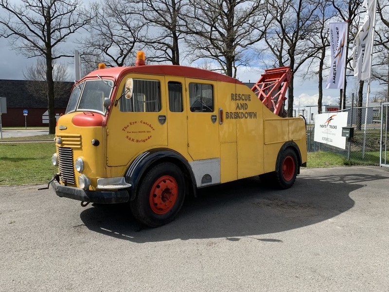 Commercial Commer Wrecker Afsleep Berging 1952 Barnfinds and Restoration projects Dubbelcabine bergingsvoertuig - Šlep vozilo: slika 3 Commercial Commer Wrecker Afsleep Berging 1952 Barnfinds and Restoration projects Dubbelcabine bergingsvoertuig - Šlep vozilo: slika 3