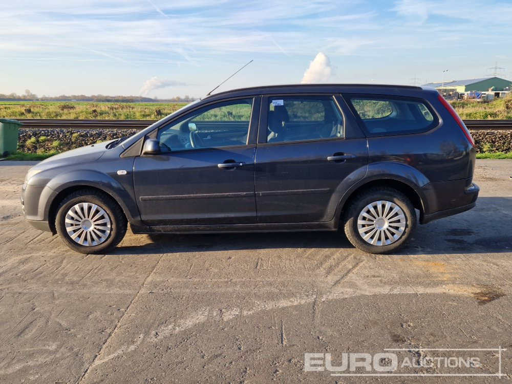 2007 Ford Focus - Automobil: slika 2 2007 Ford Focus - Automobil: slika 2