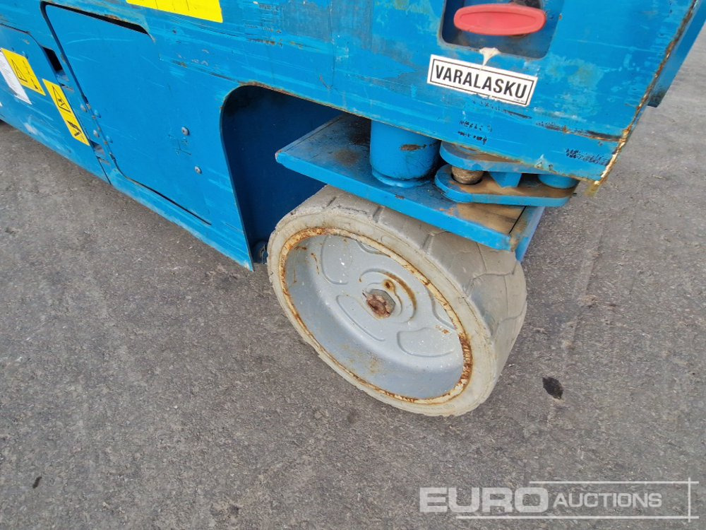 2008 Genie GS-2646 - Lift u obliku makaza: slika 5 2008 Genie GS-2646 - Lift u obliku makaza: slika 5