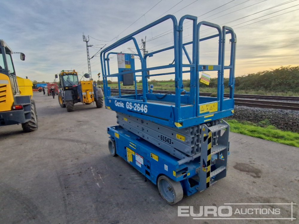 2008 Genie GS-2646 - Lift u obliku makaza: slika 2 2008 Genie GS-2646 - Lift u obliku makaza: slika 2