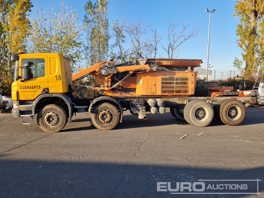 2008 Scania P380 - Kamion sa golom šasijom i zatvorenom kabinom: slika 2 2008 Scania P380 - Kamion sa golom šasijom i zatvorenom kabinom: slika 2