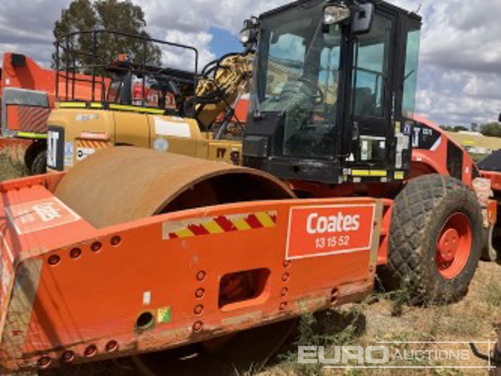 2011 CAT CS76 XT - Valjak: slika 1 2011 CAT CS76 XT - Valjak: slika 1
