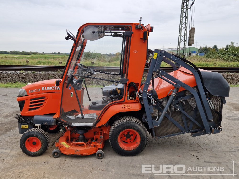 2011 Kubota G23 - Baštenska kosačica: slika 2 2011 Kubota G23 - Baštenska kosačica: slika 2