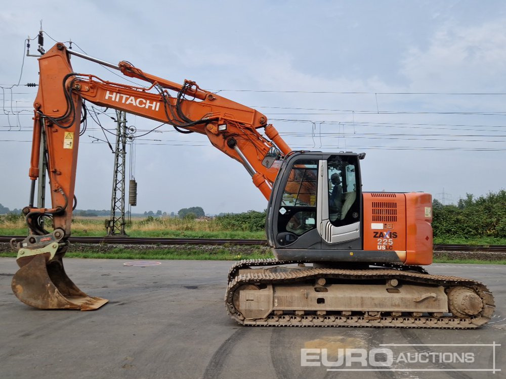 2012 Hitachi ZX225 USLC-3 - Bager guseničar: slika 2 2012 Hitachi ZX225 USLC-3 - Bager guseničar: slika 2
