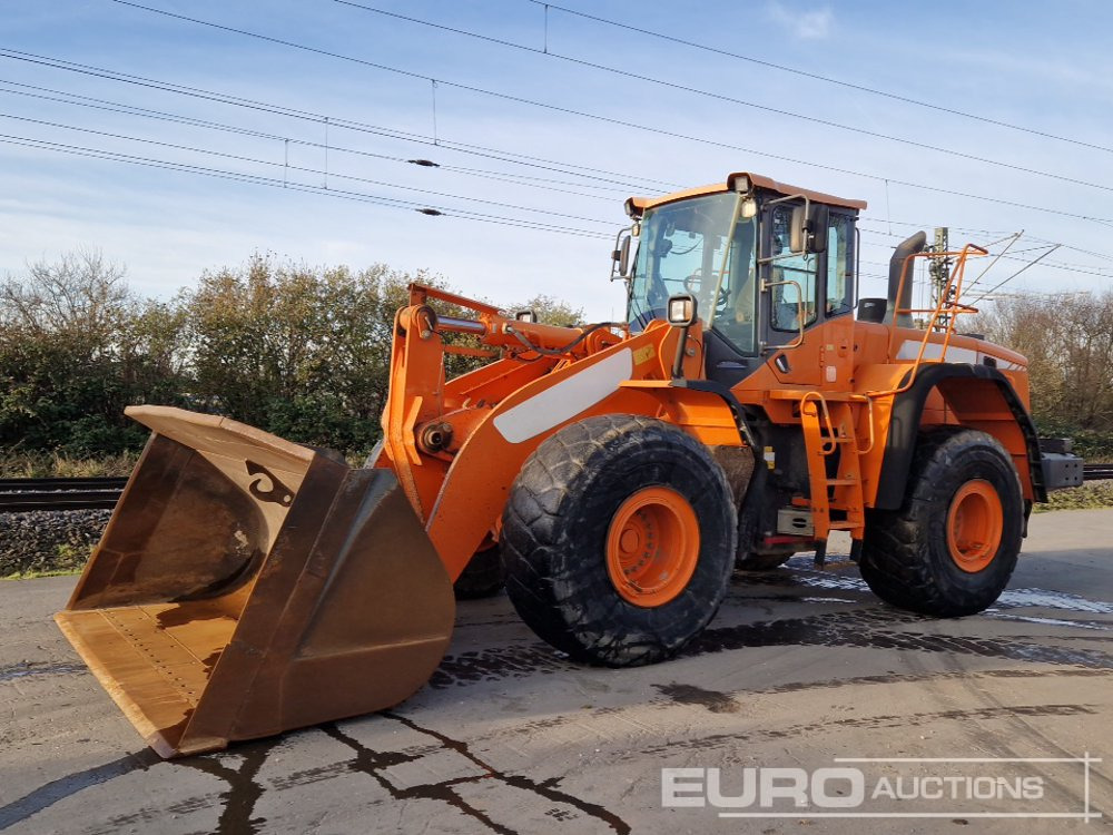 2013 Doosan DL420-3 - Utovarivač točkaš: slika 1 2013 Doosan DL420-3 - Utovarivač točkaš: slika 1