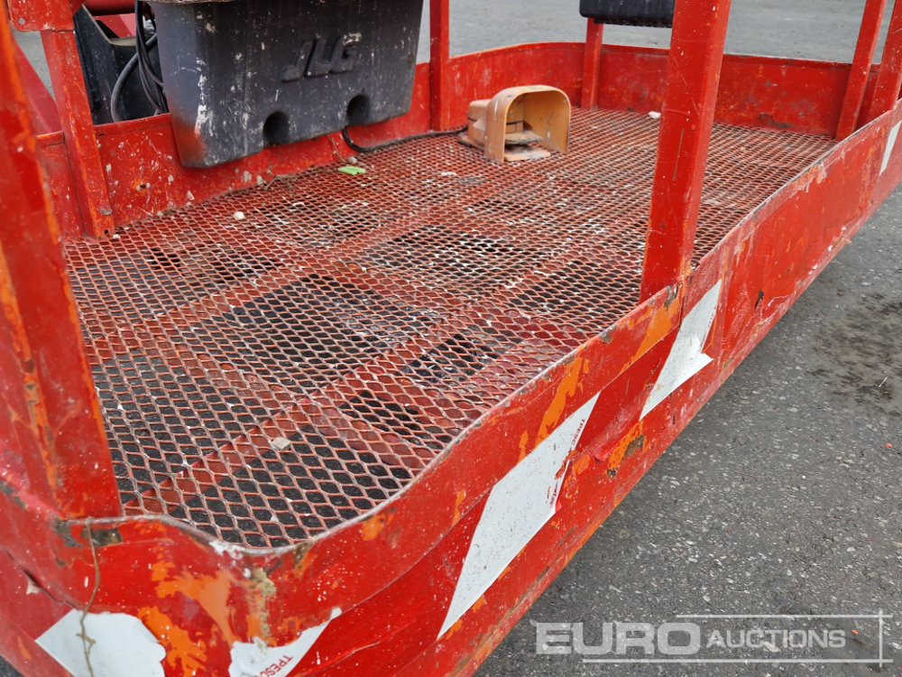 Vazdušna platforma 2013 JLG 600AJ: slika 15