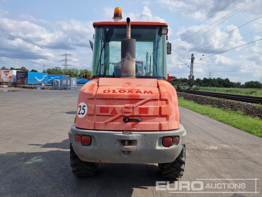 2013 Volvo L25F - Utovarivač točkaš: slika 5 2013 Volvo L25F - Utovarivač točkaš: slika 5
