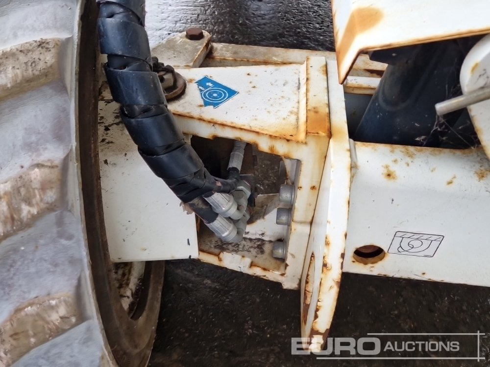 Vazdušna platforma 2015 JLG MEC3084ES: slika 13 Vazdušna platforma 2015 JLG MEC3084ES: slika 13