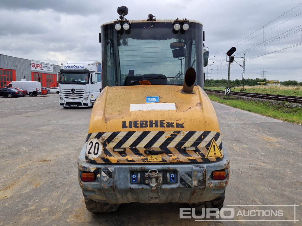 2015 Liebherr L508C - Utovarivač točkaš: slika 4 2015 Liebherr L508C - Utovarivač točkaš: slika 4
