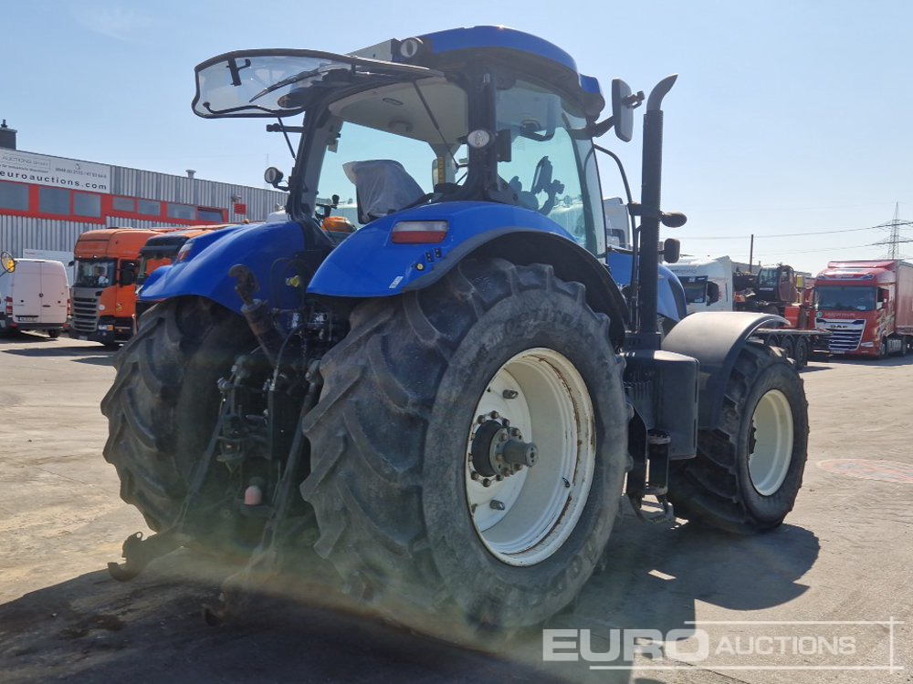 2015 New Holland T7.270 - Traktor: slika 5 2015 New Holland T7.270 - Traktor: slika 5