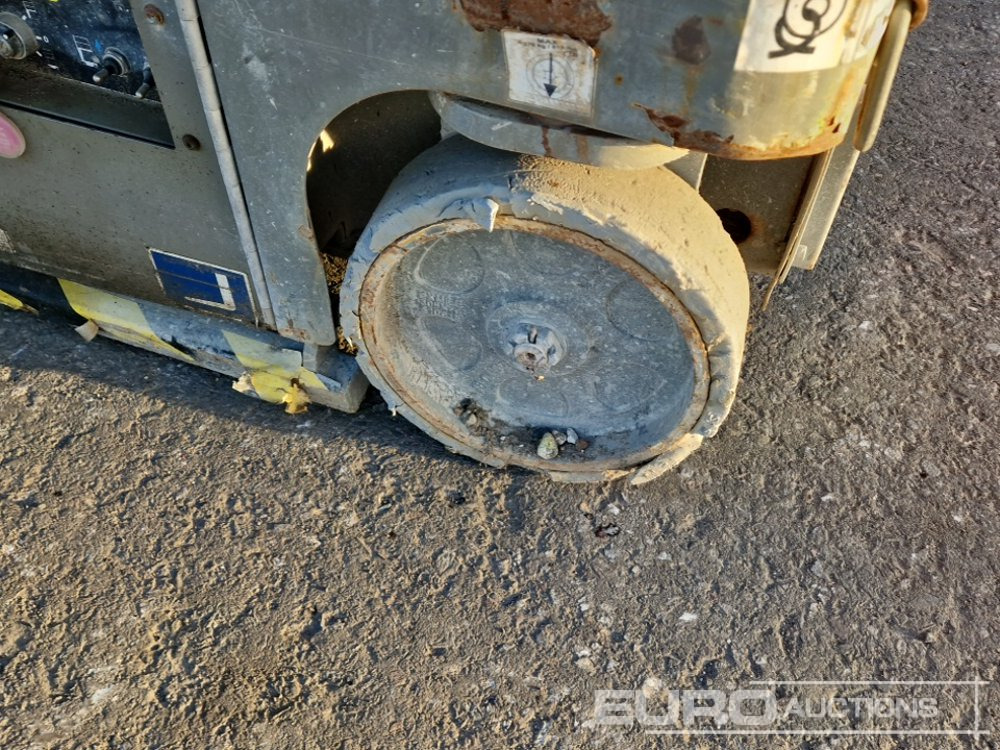 2016 Snorkel TM12-C-E - Jarbolna penjajuća platforma: slika 5 2016 Snorkel TM12-C-E - Jarbolna penjajuća platforma: slika 5