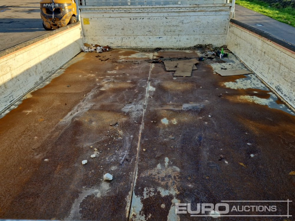 Dostavno vozilo istovarivač 2019 Nissan NT400: slika 15