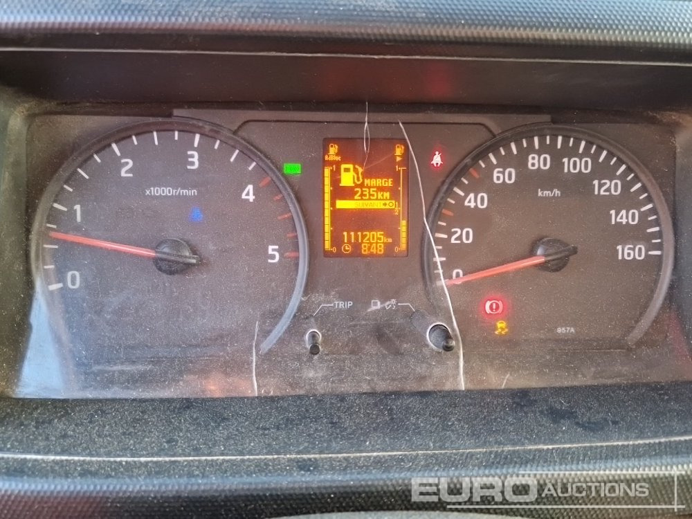 Dostavno vozilo istovarivač 2019 Nissan NT400: slika 29