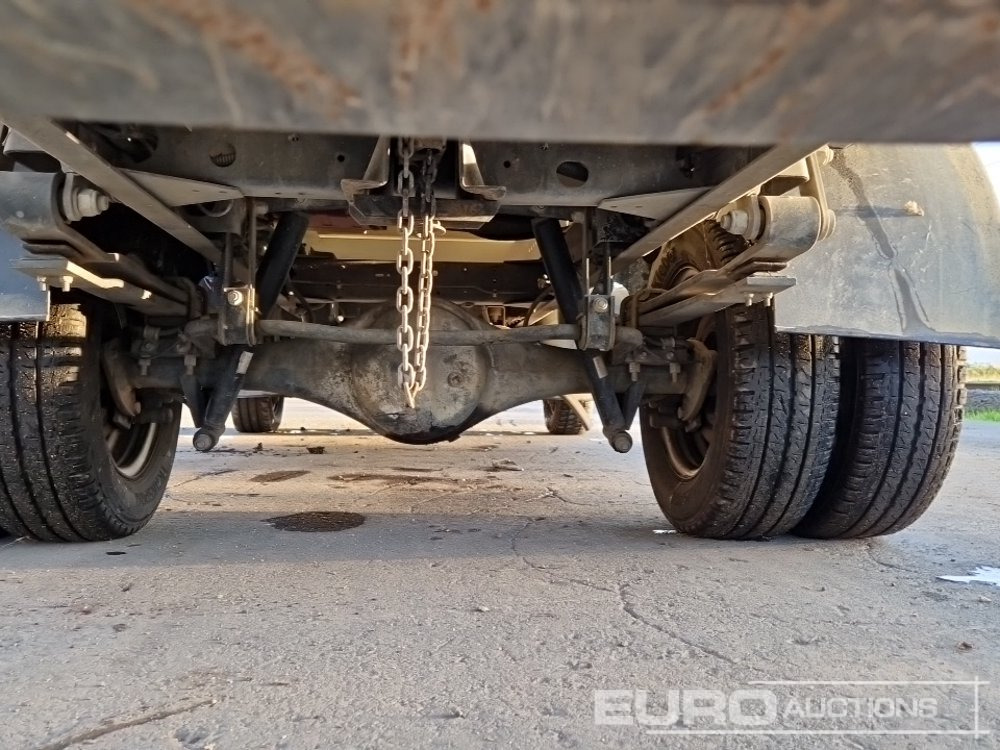 Dostavno vozilo istovarivač 2019 Nissan NT400: slika 13