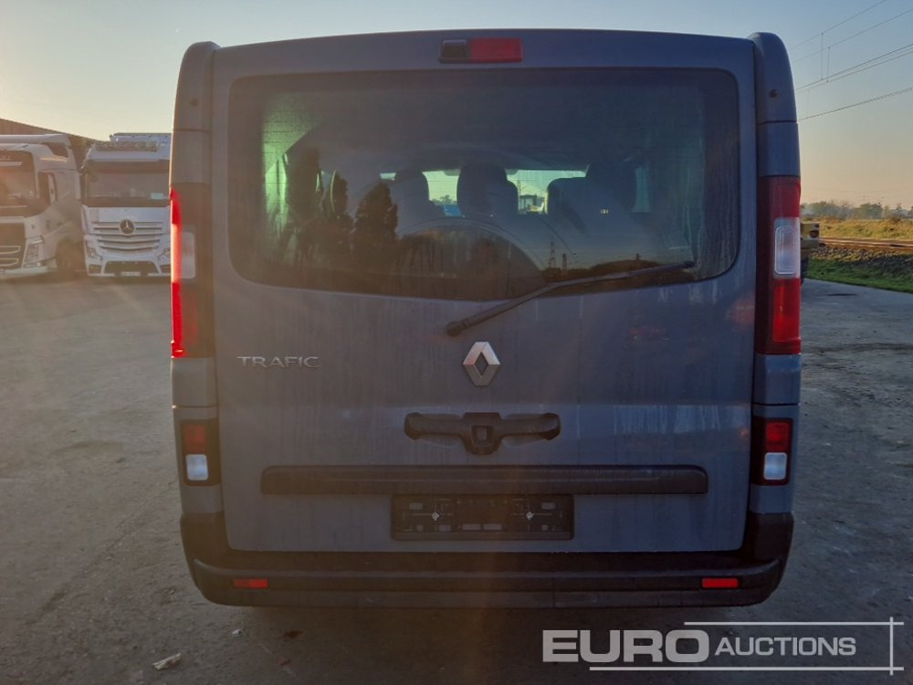 2022 Renault Trafic - Minibus, Putnički kombi: slika 4 2022 Renault Trafic - Minibus, Putnički kombi: slika 4