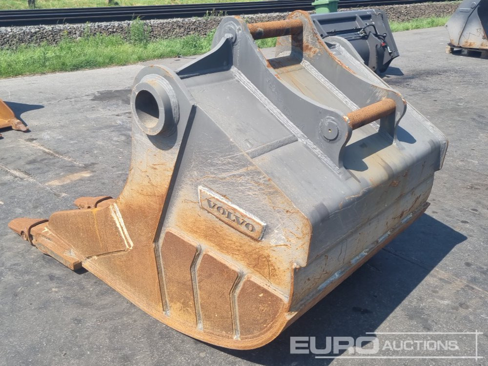 2022 Volvo 53" Digging Bucket to suit 65mm Pin - Kašika: slika 2 2022 Volvo 53" Digging Bucket to suit 65mm Pin - Kašika: slika 2