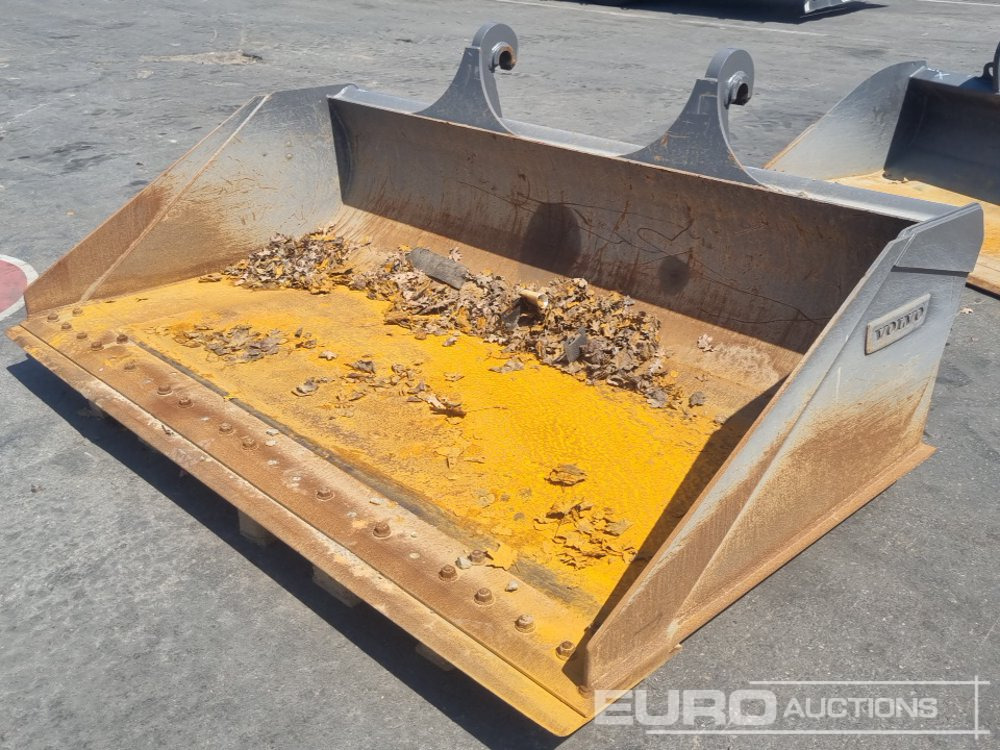 2022 Volvo 94" Front Liafing Bucket to suit Wheeled Loader - Kašika: slika 1 2022 Volvo 94" Front Liafing Bucket to suit Wheeled Loader - Kašika: slika 1