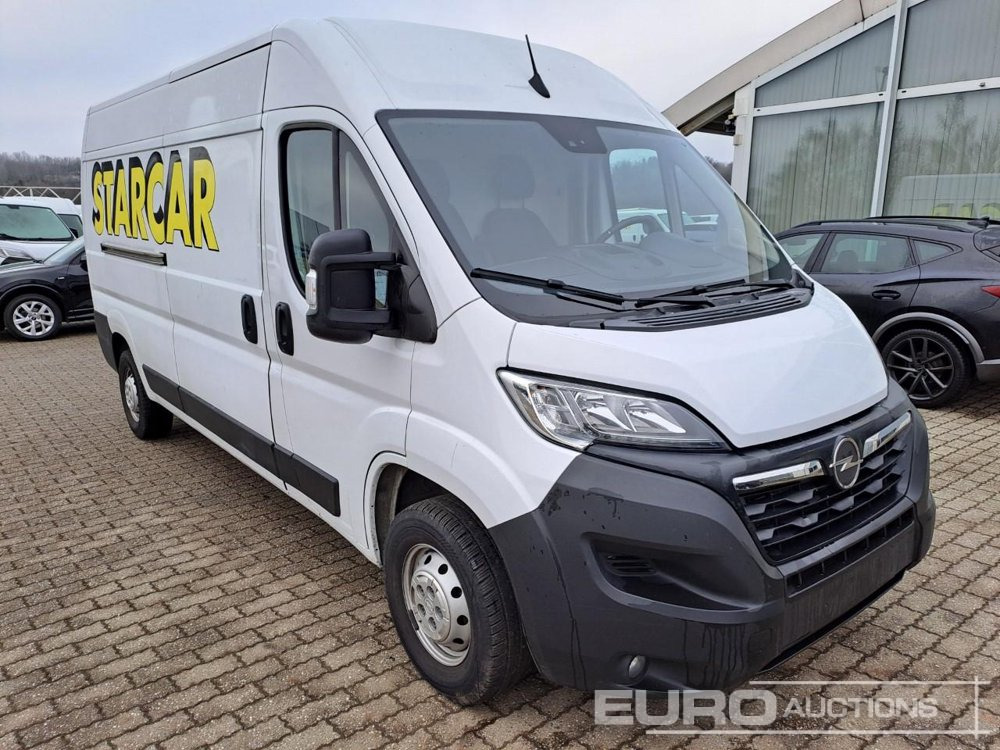 2023 Opel Movano - Furgon: slika 2 2023 Opel Movano - Furgon: slika 2