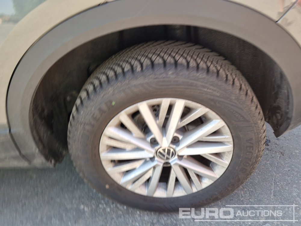 SUVSUV 2025 Volkswagen T-Roc: slika 11
