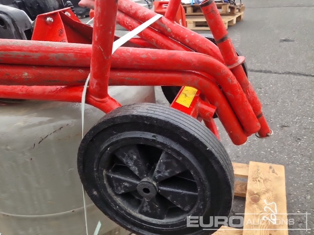 Altrad MINIMIX 150 - Mešalica za beton: slika 5 Altrad MINIMIX 150 - Mešalica za beton: slika 5