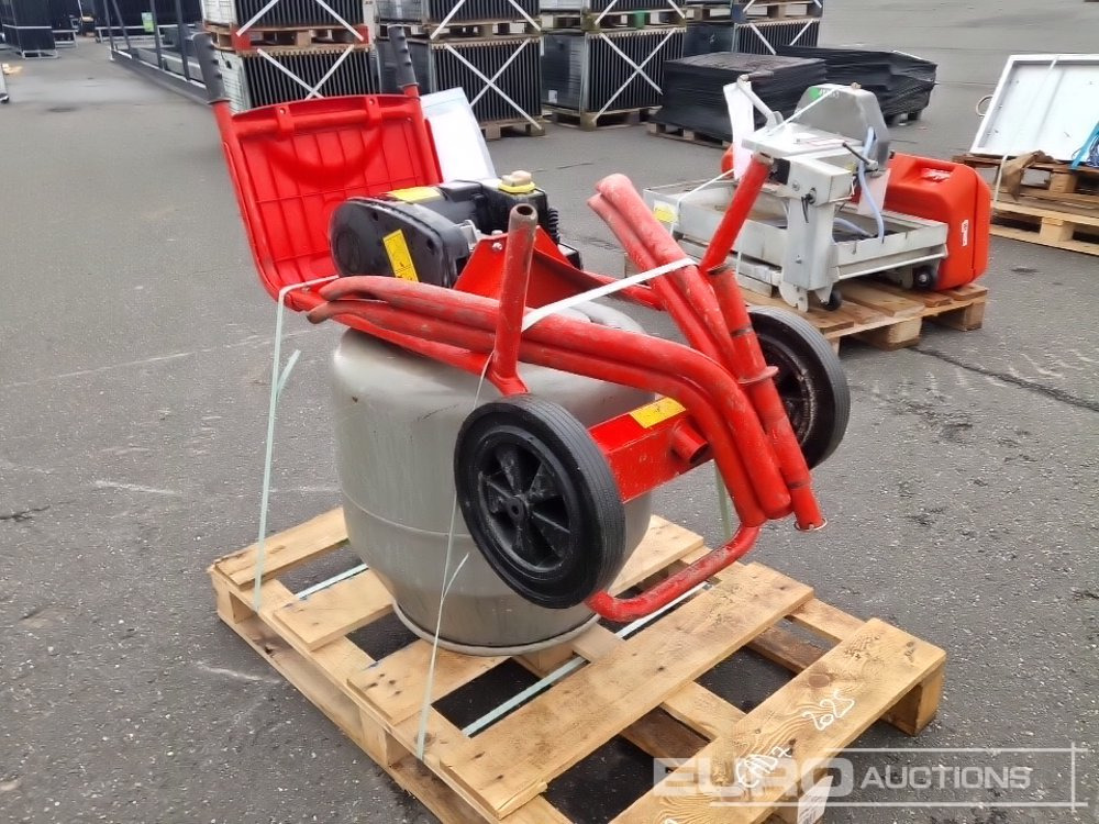 Altrad MINIMIX 150 - Mešalica za beton: slika 4 Altrad MINIMIX 150 - Mešalica za beton: slika 4