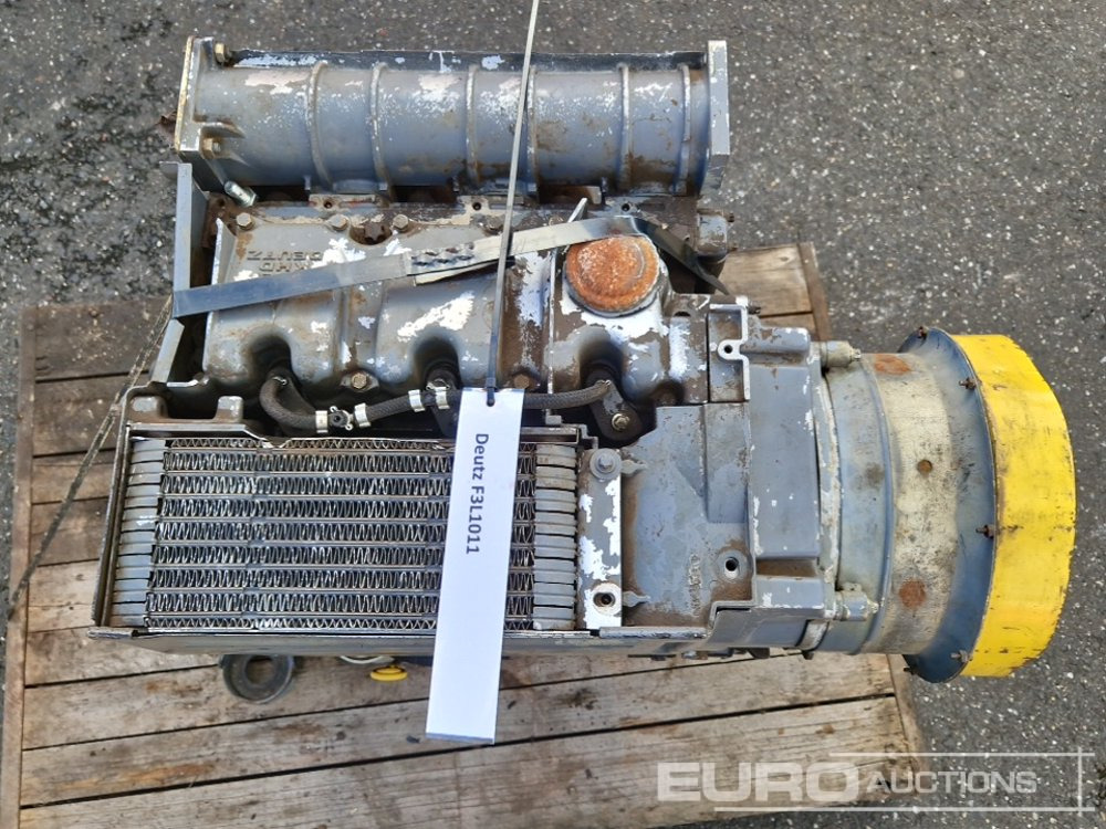 Deutz 3 Cylinder Diesel Engine - Motor: slika 5 Deutz 3 Cylinder Diesel Engine - Motor: slika 5