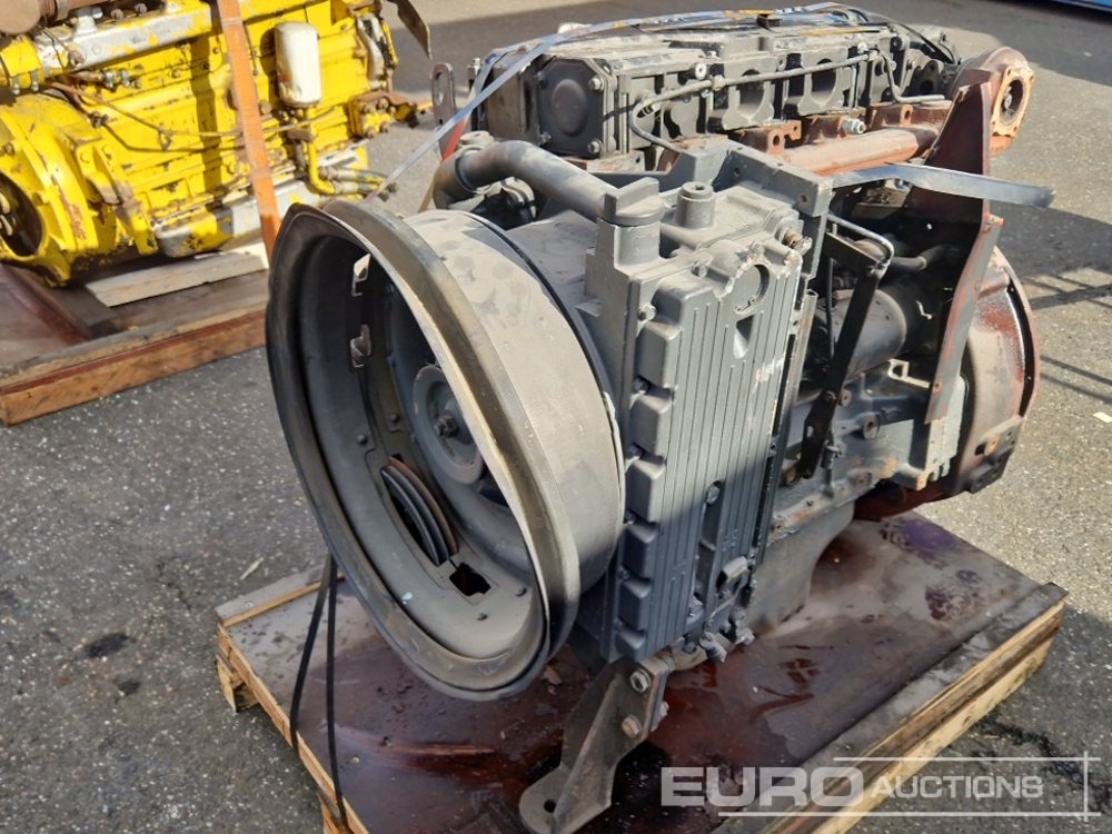 Deutz 4 Cylinder Turbo Diesel Engine - Motor: slika 3 Deutz 4 Cylinder Turbo Diesel Engine - Motor: slika 3