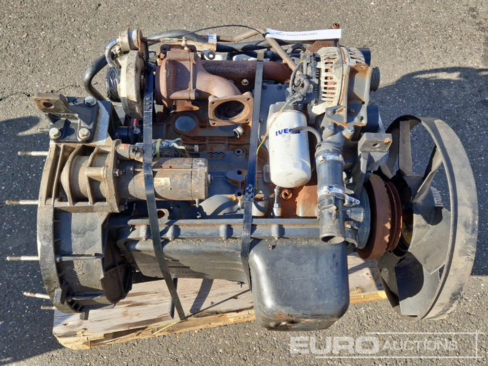 Iveco 4 Cylinder Turbo Diesel Engine - Motor: slika 5 Iveco 4 Cylinder Turbo Diesel Engine - Motor: slika 5
