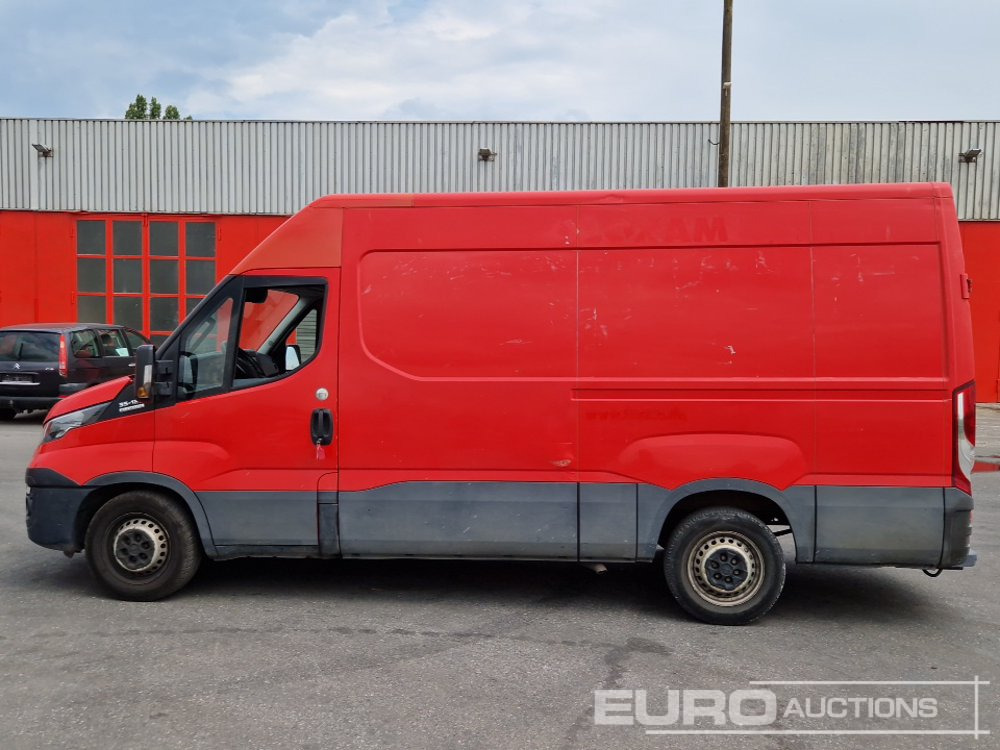 Iveco Daily 35-120 - Furgon: slika 2 Iveco Daily 35-120 - Furgon: slika 2
