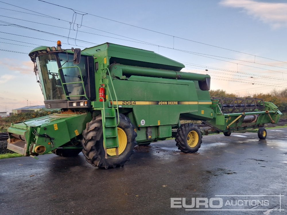 John Deere 2064 - Kombinovani kombajn: slika 1 John Deere 2064 - Kombinovani kombajn: slika 1