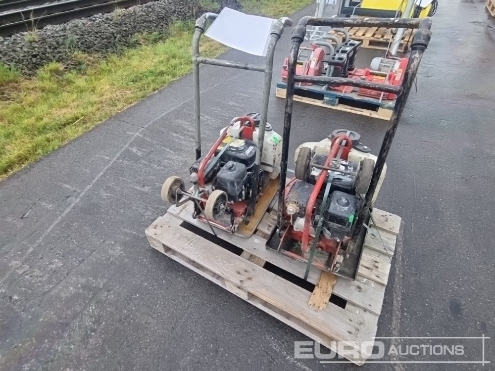 Pallet of Assorted Compaction Plates (2 of) - Mašina za asfalt: slika 2 Pallet of Assorted Compaction Plates (2 of) - Mašina za asfalt: slika 2