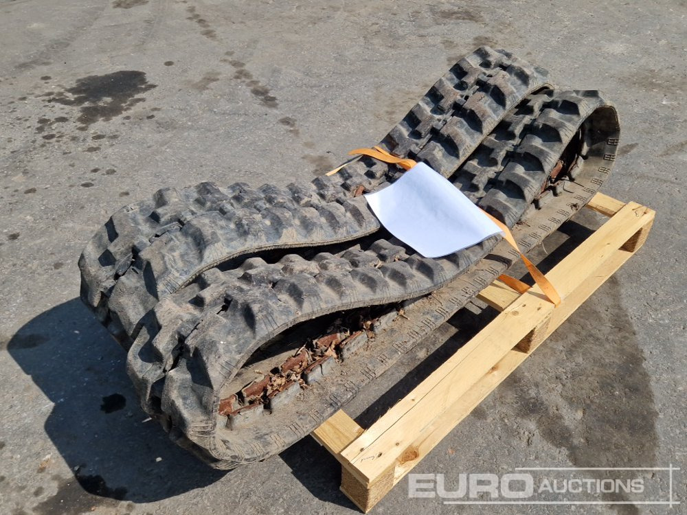 Pallet of Rubber Tracks to sut Terex 3 Ton Digger - Šine za Građevinska mašina: slika 1 Pallet of Rubber Tracks to sut Terex 3 Ton Digger - Šine za Građevinska mašina: slika 1