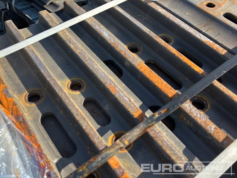 600mm Steel Track Plates - Rezervni deo za Bager: slika 5 600mm Steel Track Plates - Rezervni deo za Bager: slika 5
