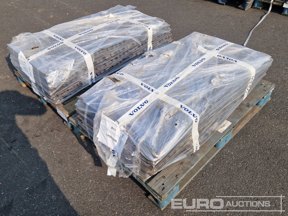 600mm Steel Track Plates Volvo EC305/EC330 (2 of) - Rezervni deo za Bager: slika 2 600mm Steel Track Plates Volvo EC305/EC330 (2 of) - Rezervni deo za Bager: slika 2